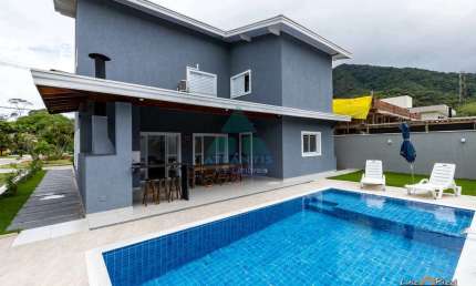 Casa com 5 dorms, Condominio Capitanias, Ubatuba - R$ 1.75 mi, Cod: 1859