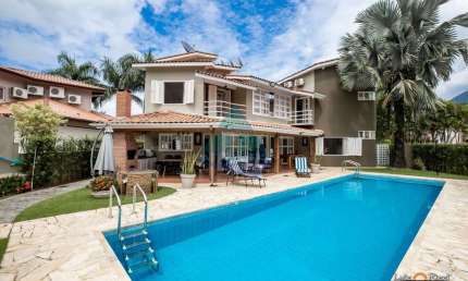 Casa com 3 dorms, Recanto da Lagoinha, Ubatuba - R$ 2.5 mi, Cod: 1988