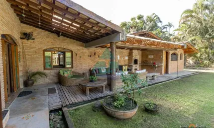 Casa com 6 dorms, Praia do Pulso, Ubatuba - R$ 7.5 mi, Cod: 2157