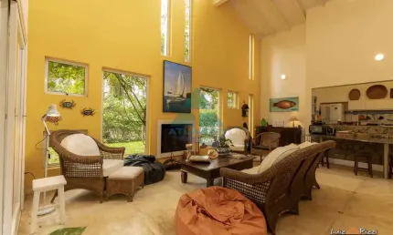 Casa com 4 dorms, praia vermelha do sul, ubatuba - r$ 3.2 mi, cod: 2584