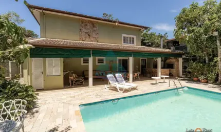 Casa com 5 quartos, Itamambuca, Ubatuba - R$ 3 mi, Cod: 2615