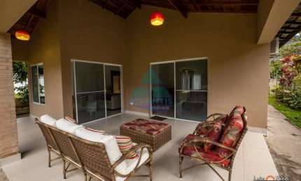 Casa com 4 dorms, Condomínio Lagoinha, Ubatuba - R$ 2.2 mi, Cod: 518