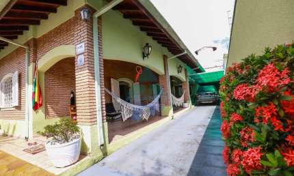 Casa com 5 dorms, Estrela D Alva, Caraguatatuba - R$ 1.35 mi, Cod: 1389