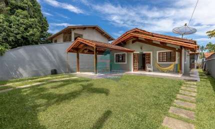 Casa com 2 dorms, Praia da Lagoinha, Ubatuba - R$ 800 mil, Cod: 1729
