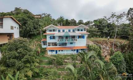 Casa com 7 dorms, Ponta das Toninhas, Ubatuba - R$ 4.1 mi, Cod: 1749