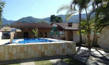 Casa com 3 dorms, Praia do Sapê, Ubatuba - R$ 550 mil, Cod: 1769