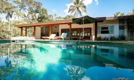 Casa com 4 quartos, Praia do Pulso, Ubatuba - R$ 7 mi, Cod: 1649