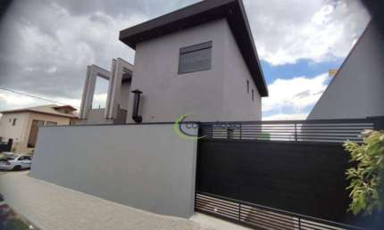 Casa em condomínio fechado com 4 quartos à venda na Avenida Robson Custódio Machado, Recanto dos Eucaliptos, São José dos Campos