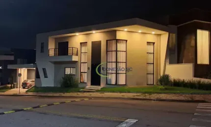 Casa com 3 dormitórios à venda, 240 m² por R$ 1.499.000,00 - Vila Branca - Jacareí/SP