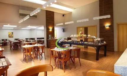 Hotel com 52 dormitórios à venda, 2545 m² por R$ 0,01 - Aterrado - Volta Redonda/RJ