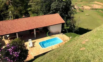 Sítio com 3 dormitórios à venda, 242000 m² por R$ 1.600.000,00 - Altos da vila Paiva - São José dos Campos/SP