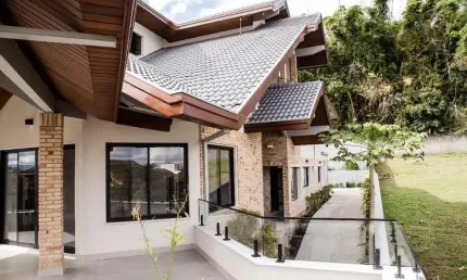 Casa com 5 dormitórios, 700 m² - venda por R$ 7.500.000,00 ou aluguel por R$ 30.970,00/mês - Jardim das Colinas - São José dos Campos/SP