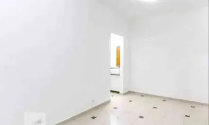 Apartamento de 1 dormitório e sacada com churrasqueira e 1 vaga de garagem são dimas