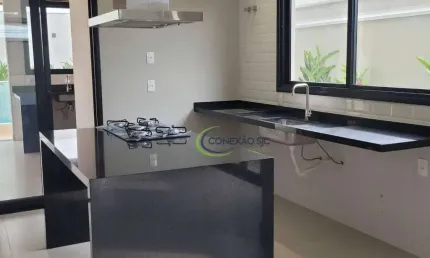 Lindo e novíssimo sobrado com piscina e 4 suítes em condomínio no Urbanova