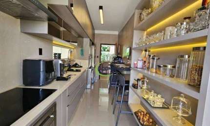 Casa com 4 dormitórios à venda, 280 m² por R$ 1.500.000,00 - Bosque dos Eucaliptos - São José dos Campos/SP