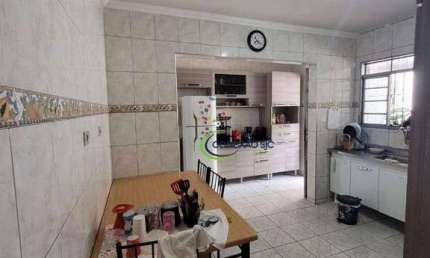 casa térrea de 4 dormitórios com suíte e uma edícula completa nos fundos e 3 vagas garagem cobertas