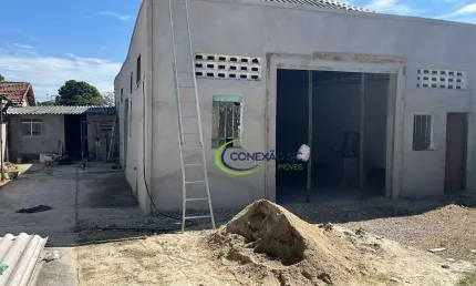 galpão comercial com 270 metro área e 540 m de terreno com várias vagas de estacionamento.