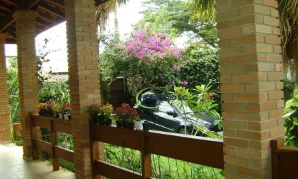 Casa com 3 dormitórios à venda, 350 m² por R$ 3.000.000,00 - Jardim Estoril - São José dos Campos/SP