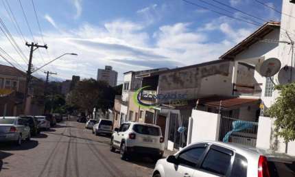 Casa com 2 dormitórios à venda, 100 m² por R$ 330.000,00 - Jardim Bela Vista - São José dos Campos/SP