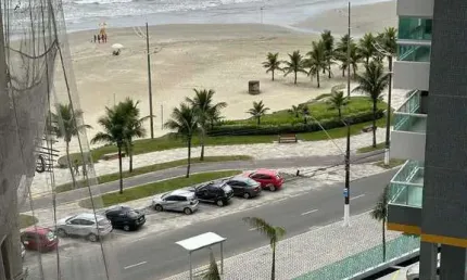 Apartamento com 1 quarto, Maracanã, Praia Grande - R$ 369 mil, Cod: 71672207