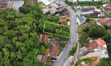 Excelente terreno no Bairro Vila Nova em Blumenau com 1.375m2