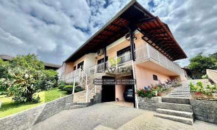 Casa com 3 dormitórios à venda, 220 m² por R$ 750.000 - Itoupava Central - Blumenau/SC | La Vita Imóveis