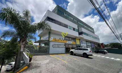 Sala comercial para Aluguel, Locação com 51m² privativos, Ed. Comercial Bela Center - Bairro Bela Vista - Gaspar SC | La Vita Imóveis
