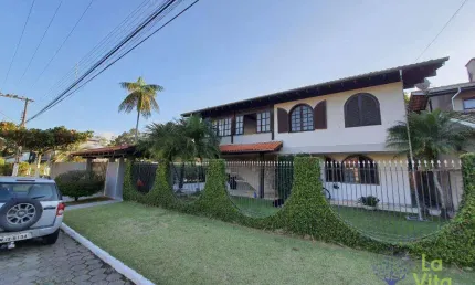 Casa com 7 dormitórios à venda, 509 m² por R$ 2.800.000,00 - Vorstadt - Blumenau/SC