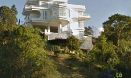 Casa com 4 dormitórios à venda, 550 m² por R$ 2.800.000,01 - Centro - Gaspar/SC