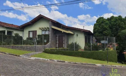 Casa com 3 dormitórios à venda, 271 m² por R$ 1.800.000 - Vorstadt - Blumenau/SC | LA VITA IMÓVEIS