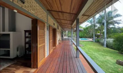 Casa em condomínio fechado com 5 quartos à venda no Chácaras do Peroba, Jandira 