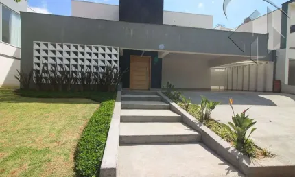Casa em condomínio fechado com 3 quartos à venda no Granja Viana, Cotia 