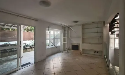 Casa em condomínio fechado com 3 quartos à venda no Granja Viana, Cotia 