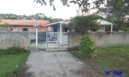 Casa com 3 quartos à venda na Rua Costa Rica, 331, Nereidas, Guaratuba por R$ 180.000