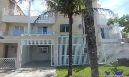 SOBRADO COM LINDA VISTA PARA O MAR, BALNEÁRIO ELIANA GUARATUBA