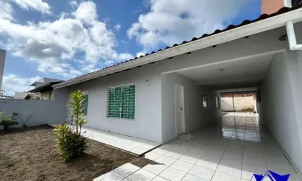 CASA COM AMPLO TERRENO NO BALNEÁRIO NEREIDAS, GUARATUBA, PR