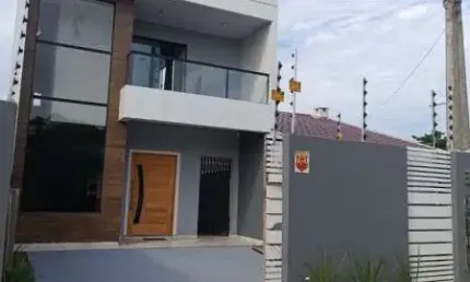 SOBRADO COM 3 DORMITÓRIOS PRÓXIMO AO MAR , RUA ARGENTINA BALNEÁRIO NEREIDAS