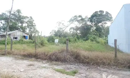 LOTE DE TERRENO LIMPO COM 360 M² NO BALNEÁRIO ELIANA A 4 QUADRAS DO MAR!