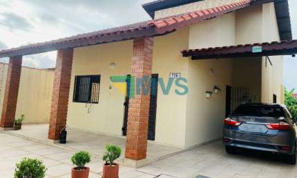 Casa para venda em Itanhaém-SP, Cibratel 2: 3 quartos, 3 suítes, 3 salas, 5 banheiros, 4 vagas - 225m²