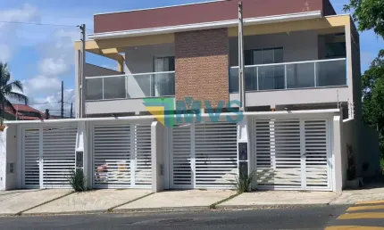 Oportunidade única: Casa à venda em Peruíbe-SP, 2 quartos, 2 suítes, 1 sala, 3 banheiros, 2 vagas, 71m² - Bairro Stella Maris