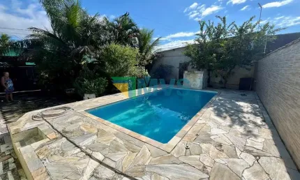 Casa com Piscina a venda ou para locação - Bairro Gaivota em Itanhaém-SP