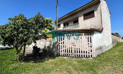 Imperdível oportunidade! Casa para venda em Itanhaém-SP, Bopiranga. 3 quartos, 1 suíte, 2 salas, 3 banheiros, 3 vagas, 130m².
