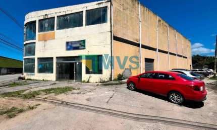 Galpão Comercial de Alto Padrão para Locação em Itanhaém-SP, Bairro Balneário Gaivota: 5 Salas, 4 Banheiros, 10 Vagas de Garagem, 1.000,00 m² de Área.