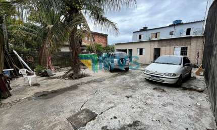 Imperdível oportunidade de aquisição: Casa à venda em Itanhaém-SP, bairro Gaivota, 4 quartos, 1 suíte, 4 salas, 4 banheiros, 4 vagas, 157 m².