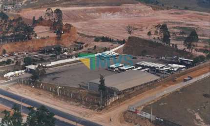 Terreno para alugar no Jardim Esperança, Jacareí  por R$ 28.000