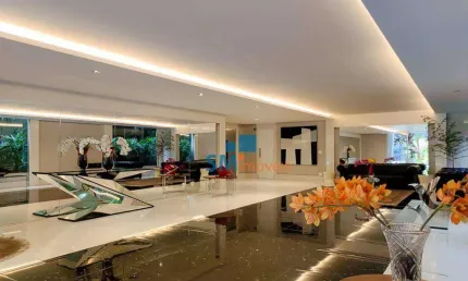 Apartamento Amplo 383m² 03 suítes e 03 vagas - Higienópolis - Vende-se