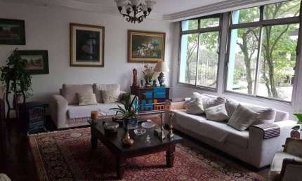 Apartamento Amplo 170m², 03 dormitórios (01 suíte) e 01 vaga - Bela Vista - Vende-se
