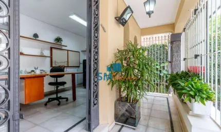 Sobrado Comercial 570m² com 12 salas, 06 banheiros e 16 vagas - Pacaembu - Vende-se