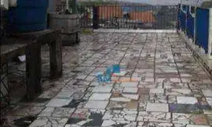 Terreno Lucrativo em Mauá com Residências e Salão Comercial