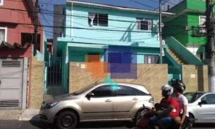 Oportunidade de Investimento: Conjunto de 6 Casas à Venda para Renda